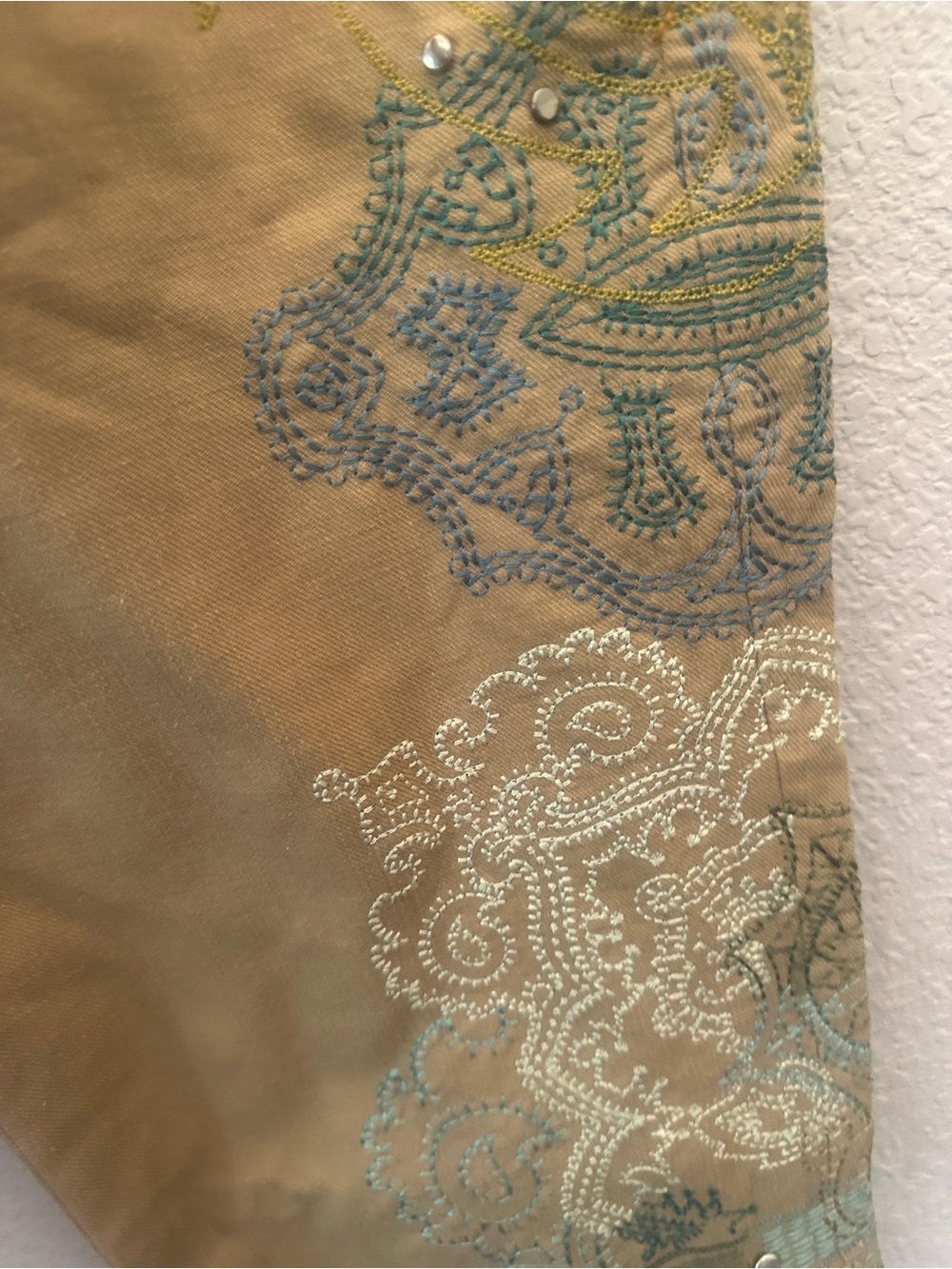 Tan Embroidered Wide-Leg Jeans with Paisley Detail - Picture 5 of 10
